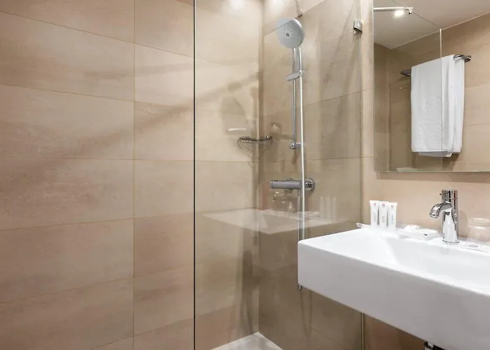 Exe Saldanha Otel 3*